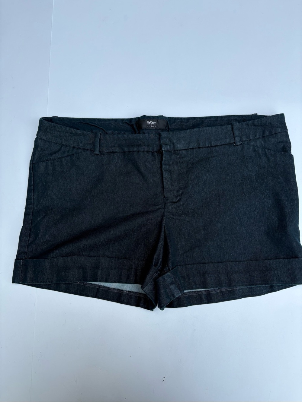 Mossimo Supply Co. Black Cuffed Girls' Shorts-Size 14-summers-beach-vacation